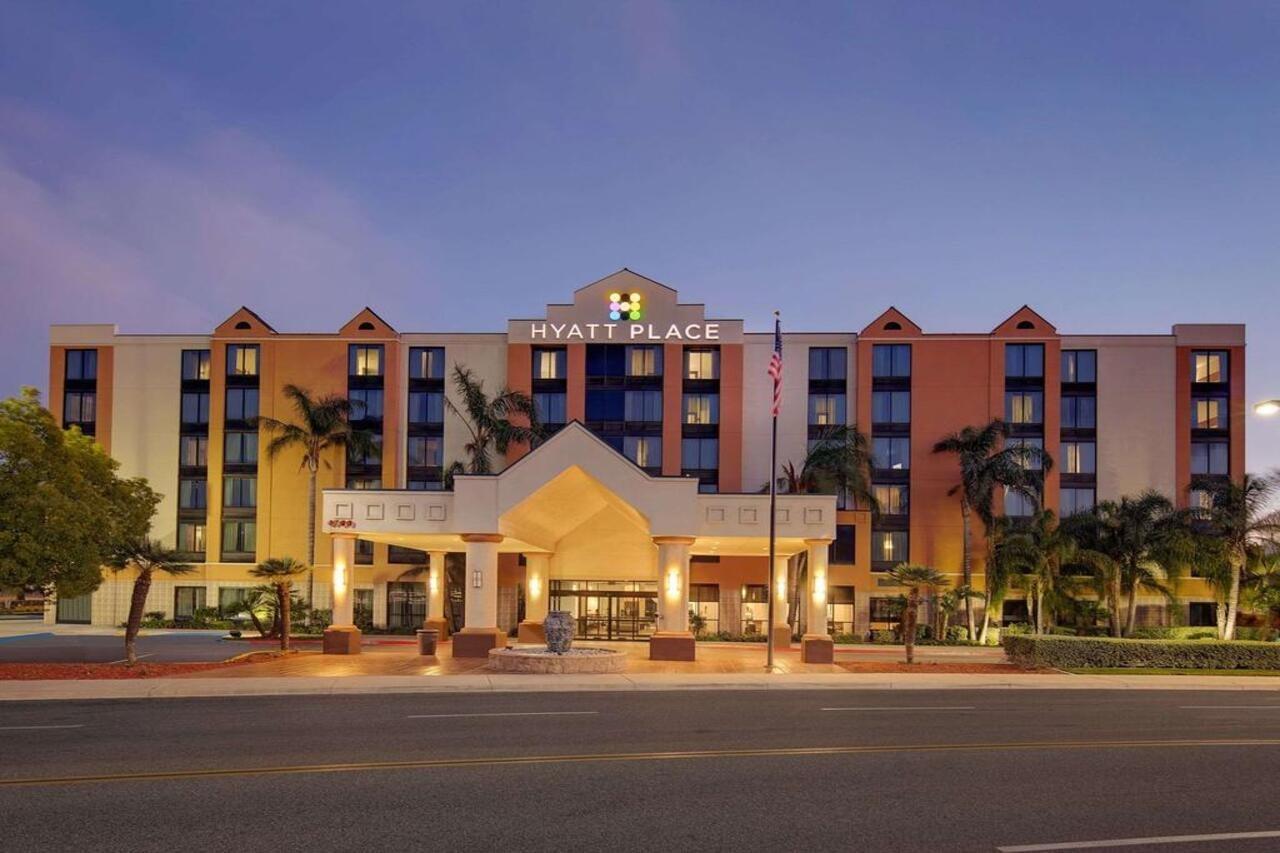 Hyatt Place Ontario/Rancho Cucamonga Exterior photo