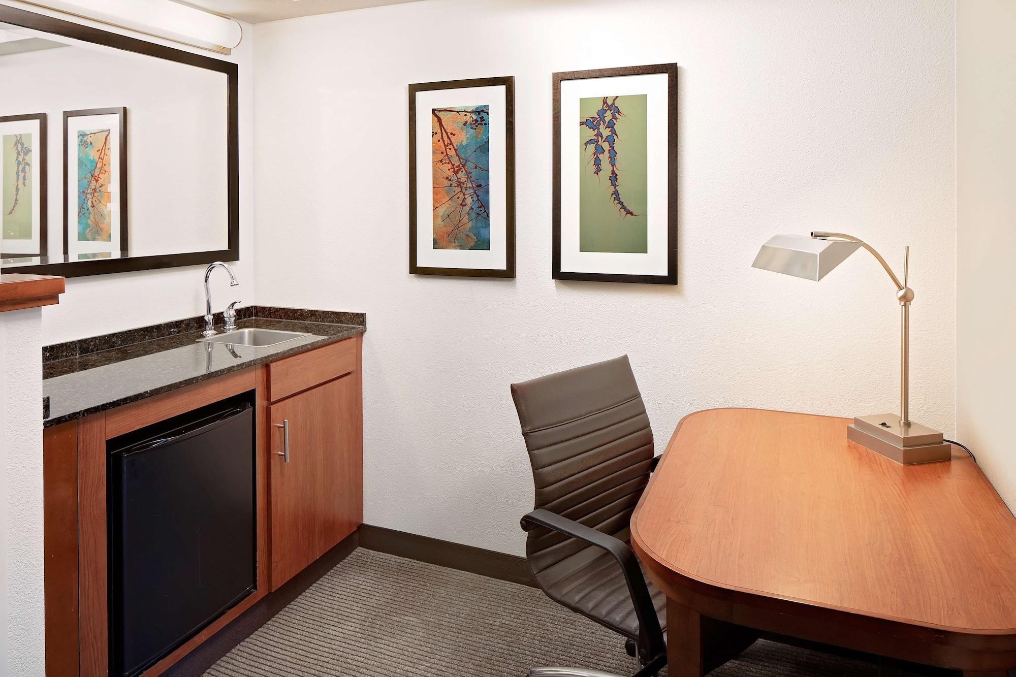 Hyatt Place Ontario/Rancho Cucamonga Exterior photo