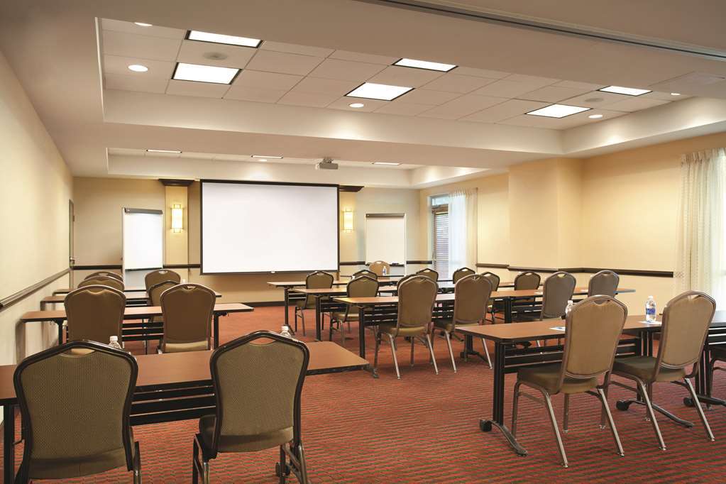 Hyatt Place Ontario/Rancho Cucamonga Facilities photo